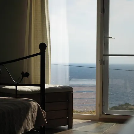 Furma Ekolojik Yasam Ciftligi Karaburun (Izmir)