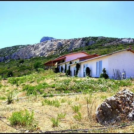 Furma Ekolojik Yasam Ciftligi * Karaburun (Izmir)