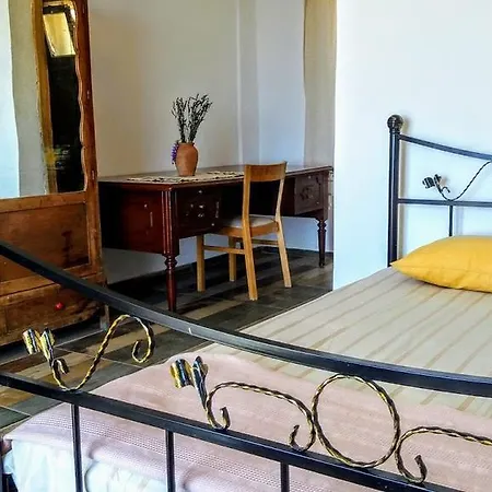Furma Ekolojik Yasam Ciftligi Lantgård Karaburun (Izmir)